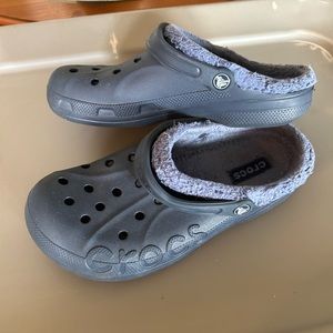 Fur lined crocs women’s 11